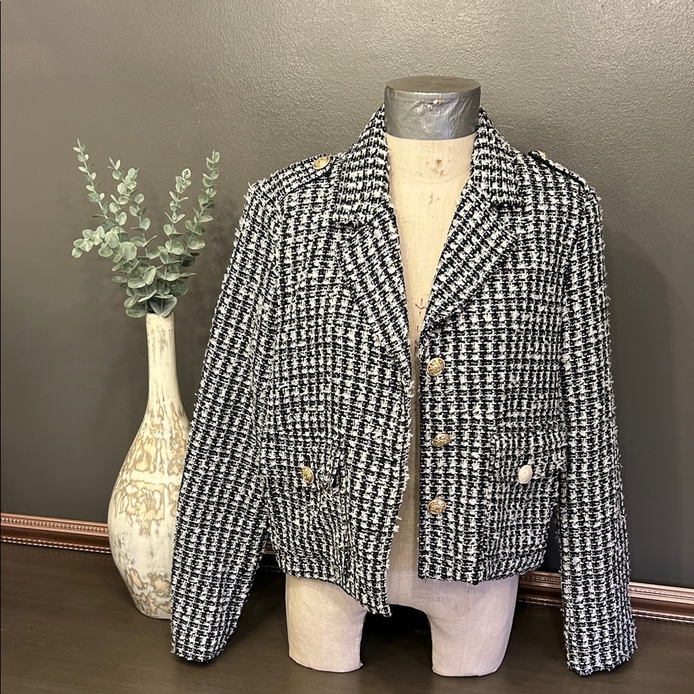 Cyrus Black and White Tweed Blazer